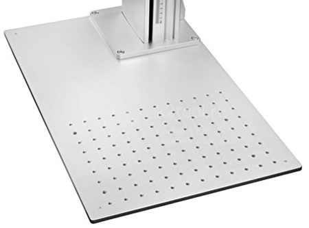 Волоконный лазерный станок LG-50Z - SignTech